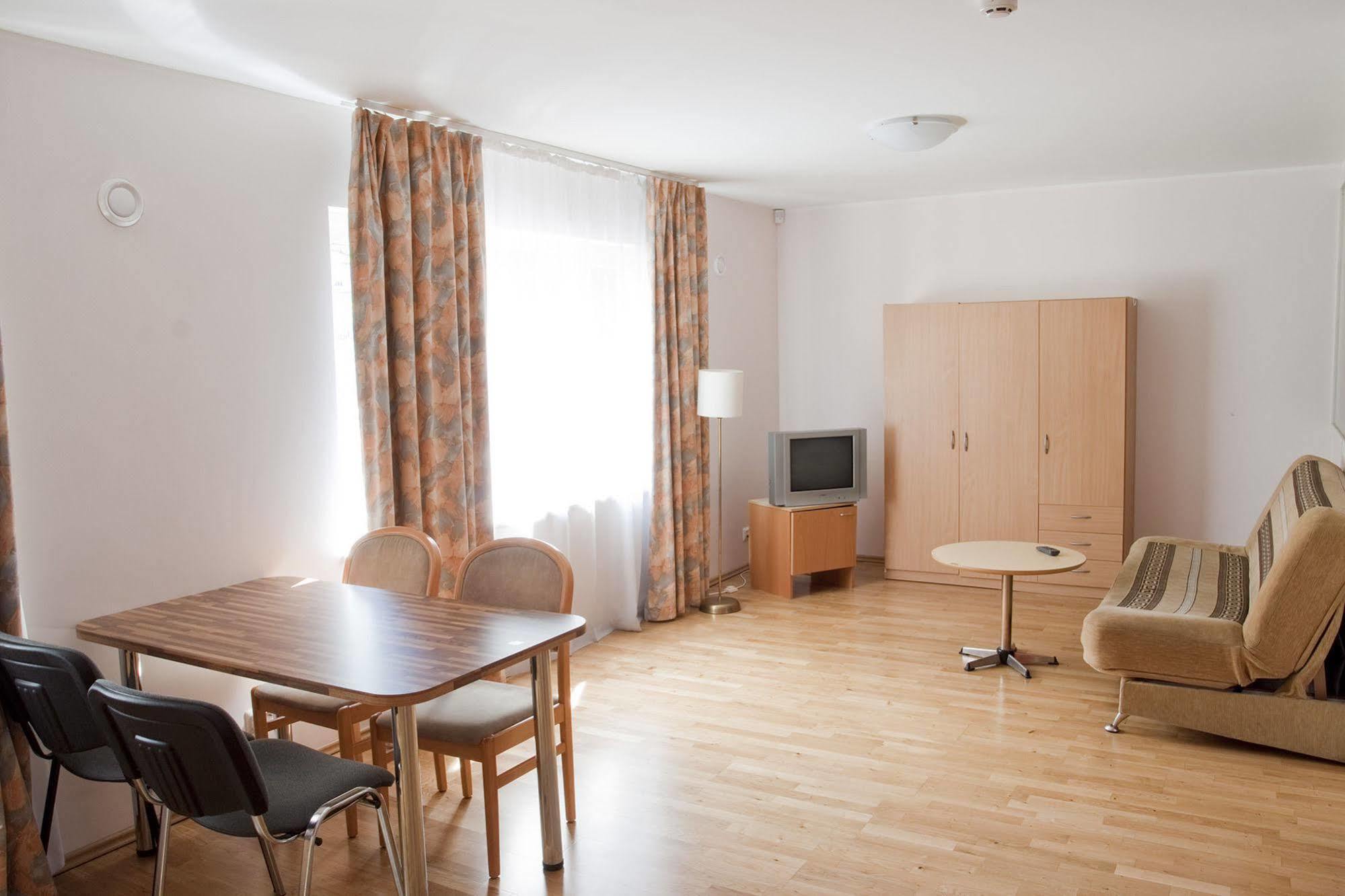 Pilve Apartments Tallinn Exterior photo